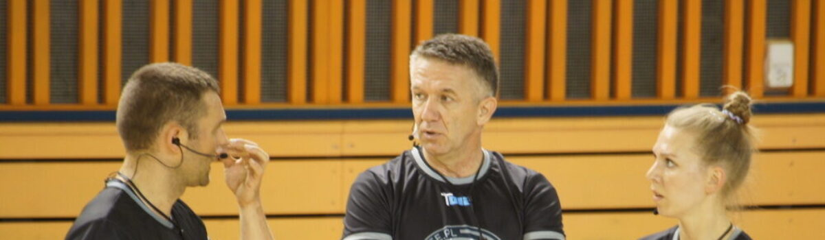 Family, job and refereeing – Day 4